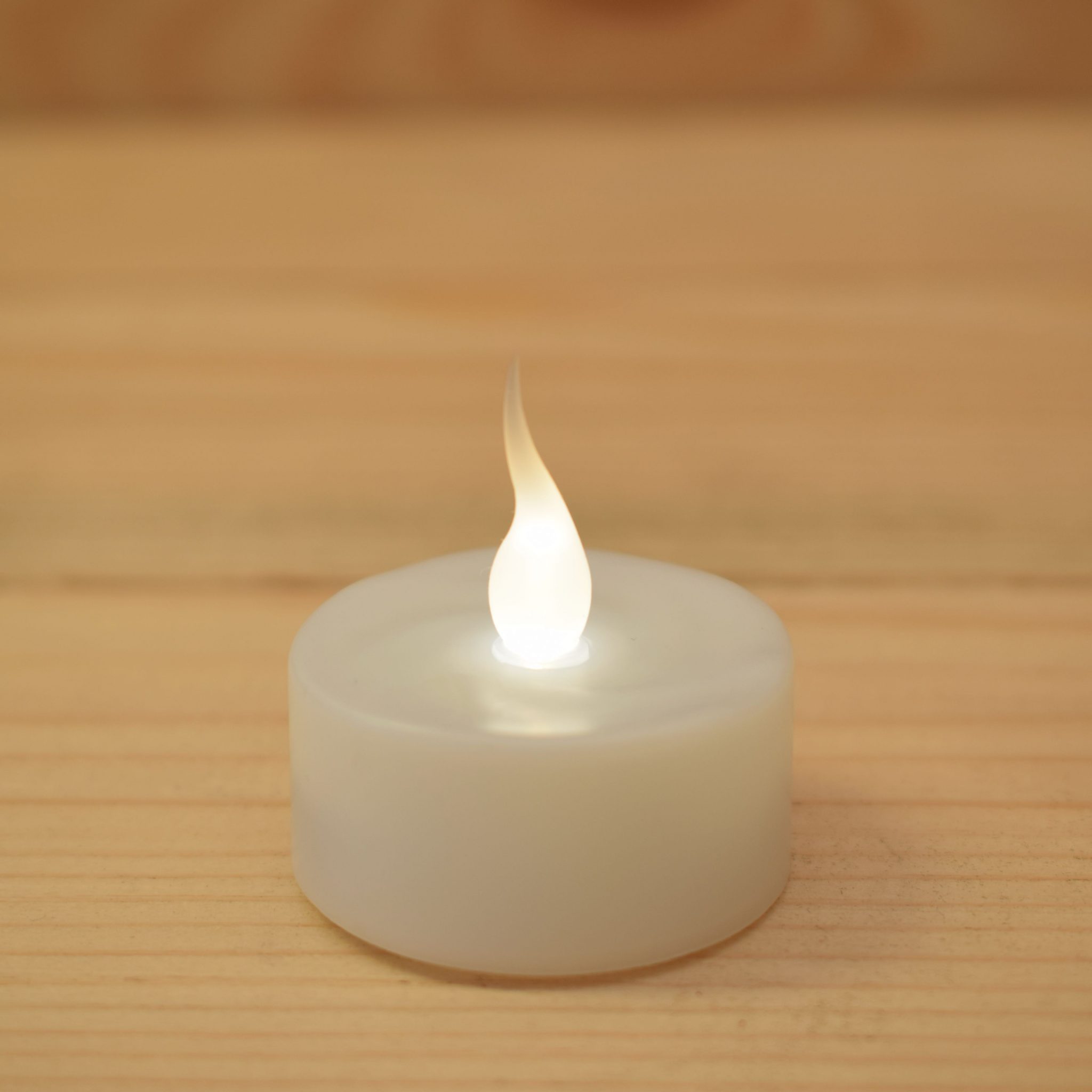 Smart Candle Commercial Grade Warm White LED Tea Light (SC3684WW