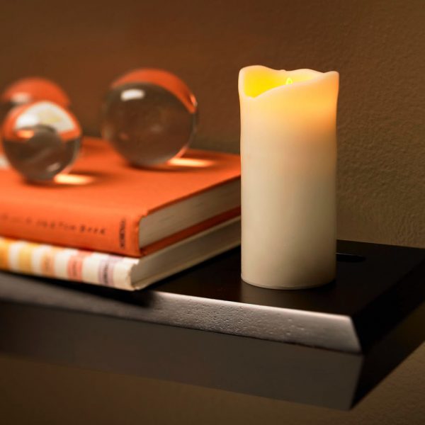 3.5" x 1.6" - Medium Silicone Imitation Wax Amber LED Pillar (SC2260) - Image 2