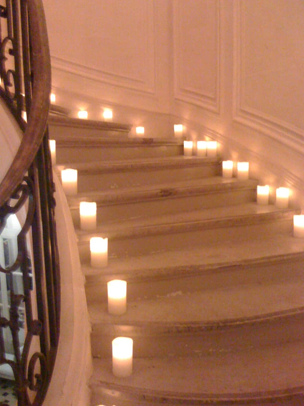 Hire Battery operated Wax candle Model SH3875SH3875 Hire Battery operated candle
