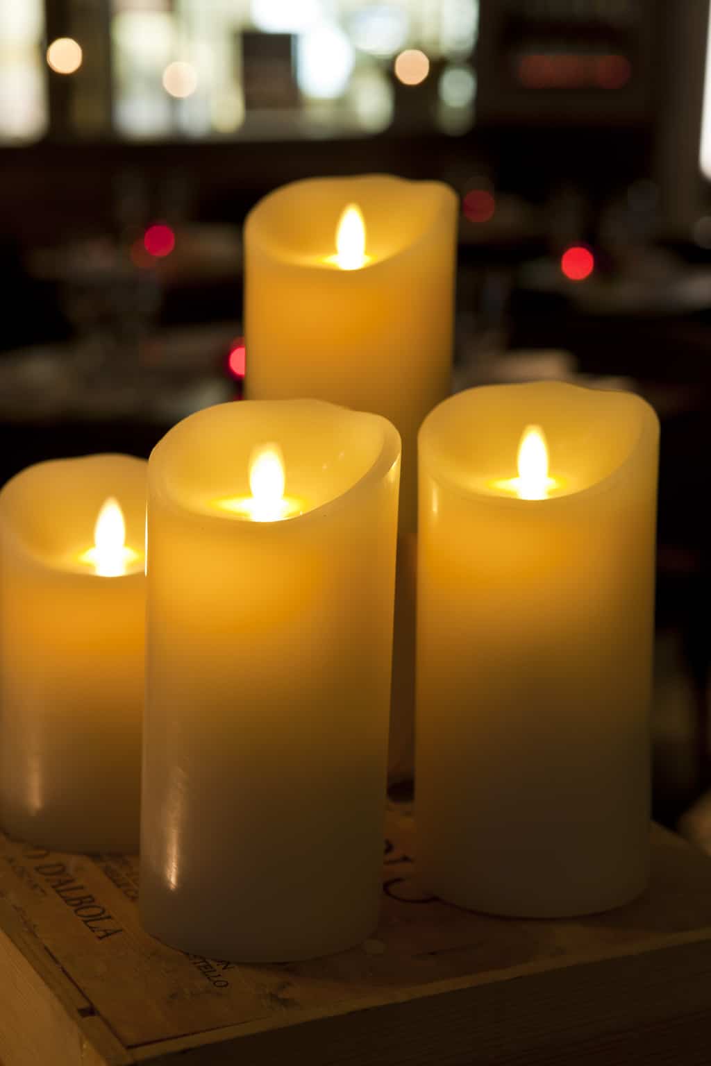Luminara Ivory 4"  10cm LED Candle Set SLUM4-SET