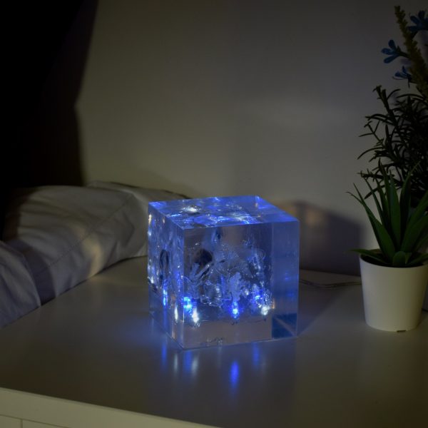Blue and White LED Clear Resin LiteCube (LC003) - Image 2